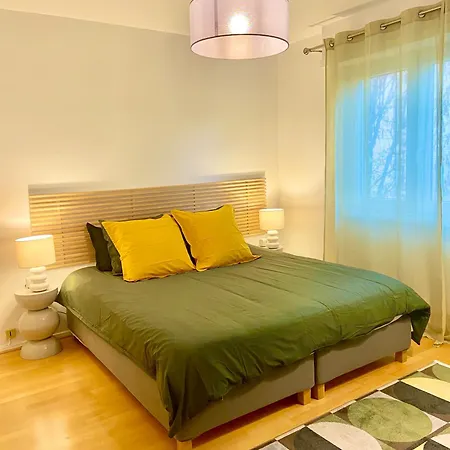 2parkings, 2min Petitevenise-xmarché