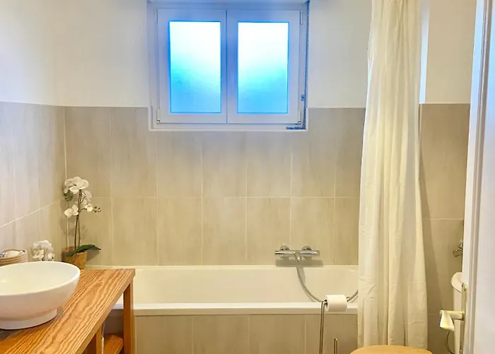 2parkings, 2min Petitevenise-xmarche Apartamento *